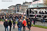 20-11-2021 Breda - Opnieuw reed er een truck met dj's door de stad gevolgd door een grote groep demonstranten. - Fotokrant