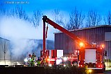 04-01-2019 Terheijden - Op het industrieterrein stond een loods van een lasbedrijf in brand. - Fotokrant
