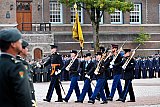 30-09-2022 Breda - Op de KMA  komt het vaandel de parade op voordat de bullen uitreiking gaat beginnen. - Fotokrant