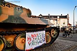 31-10-2019 Breda -  75 jaar bevrijding van Breda laat zijn sporen na in de stad. Zo is op de Duitse tank de bevrijdingsvlag te zien. De tank is een geschenk van de Polen aan Breda. - Fotokrant