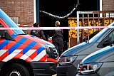 19-11-2019 Sint Willebrord  - Niet ver van de stad is de recherche met de brandweer en SEON al 24 uur bezig met onderzoek in een ondekte Cocaine Wasserij. - Fotokrant