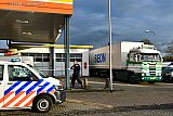 19-11-2019 Sint Willebrord  - De cocaine wasserij zat naast een benzinepomp. Buurtbewoners die al langer wat roken dachten dat de geur van de benzinepomp afkwam. - Fotokrant