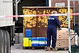 19-11-2019 Sint Willebrord  - De chemicalien die in de cocaine wasserij stonden werden allemaal onderzocht op sporen en afgevoerd in een grote vrachtwagen van SEON. - Fotokrant