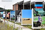 20-06-2021 Breda - Een deel van de fotoexpositie  SACHA van de Nederlandse modefotograaf Sacha van Dorssen.  (Rotterdam 1940) is in de wijk Belcrum buiten te zien. De expositie van de oud St Joost studente is mogelijk gemaakt door de gemeente Breda  Fonds 21 ,Zabawas en Breda Marketing. 
 - Fotokrant