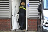 13-05-2026 Breda - Aan de rand van de Haagse Beemden is de politie een bedrijfspand binnengevallen. Vervolgens werd er de hele verdere dag onderzoek gedaan. - Fotokrant