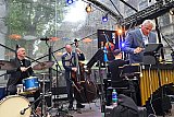 15-05-2026 Breda - Voor de overleden Joke Bruijs vond een tribute plaats door ft. Frits Landsbergens. - Fotokrant