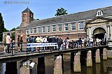 29-05-2023 Breda  - Mensen staan in de rij om op de dag van het kasteel de KMA te bezoeken. Normaal is dit defensie terrein van de NLDA niet toegankelijk. - Fotokrant