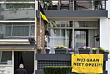 21-05-2021 Breda -  Een NACfan heeft zijn appartement alvast in feeststemming gebracht om de overwinning thuis te vieren. De gemeente staat bij winst een huldiging op de Grote Markt niet toe ivm de nog steeds geldende Coronamaatregelen. - Fotokrant