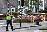 30-09-2025 Breda - Uren nadat een kind is aangereden op de hoek Doornboslaan Buys Ballotstraat doet de politie nog onderzoek naar het ongeval. - Fotokrant