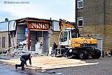 28-11-2019 Breda - Het gesloopte deel is tijdelijk afgedekt met een ter plaatse gemaakte houten wand. - Fotokrant
