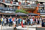 22-06-2019 Breda - Het feest op winkelcentrum Heksenwiel werd druk bezocht. - Fotokrant